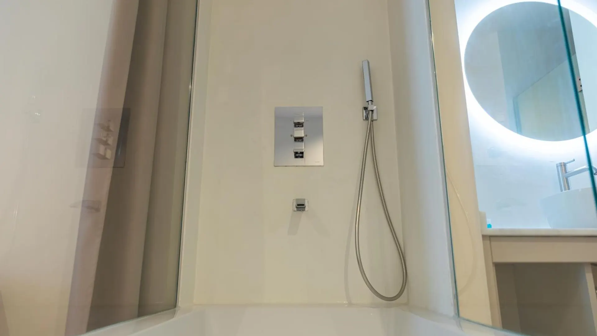 ***  אסטפונה Hotel Boutique La Brisa Del Mar ספרד