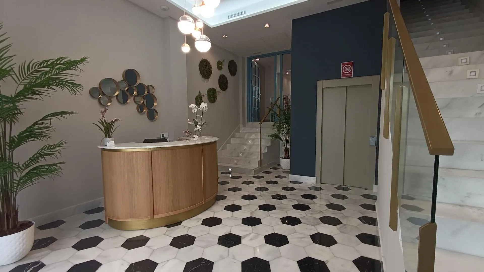 Hotel Boutique La Brisa Del Mar Estepona 3*,  Španělsko
